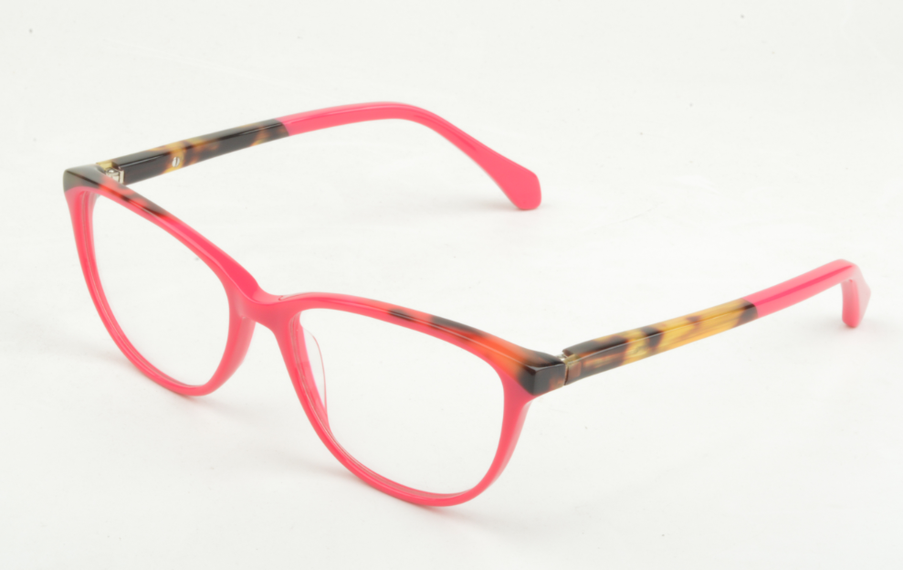 Pink optical frame with contrasting tortoiseshell acetate lamination on the temples